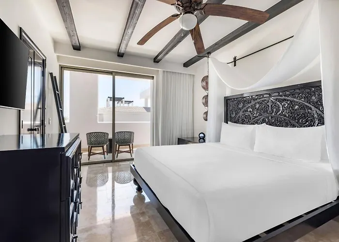 Cabo Azul, A Hilton Vacation Club 4*