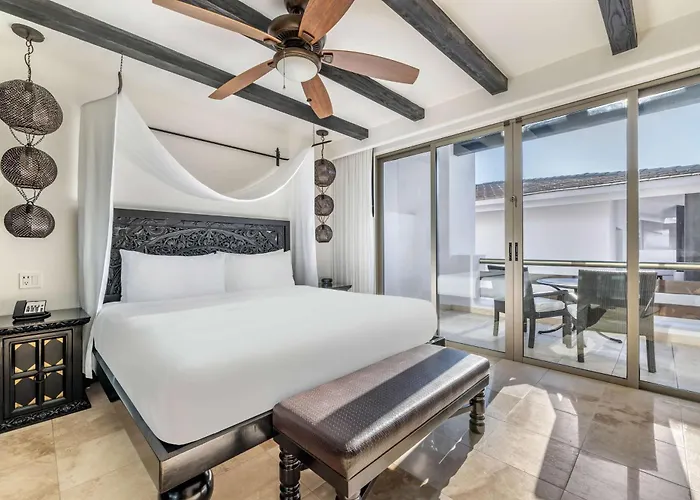 Cabo Azul, A Hilton Vacation Club 4*