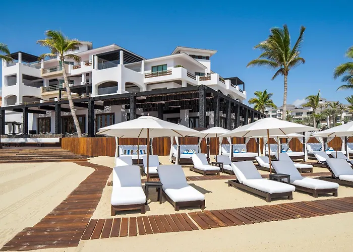 Cabo Azul, A Hilton Vacation Club Resort 4*